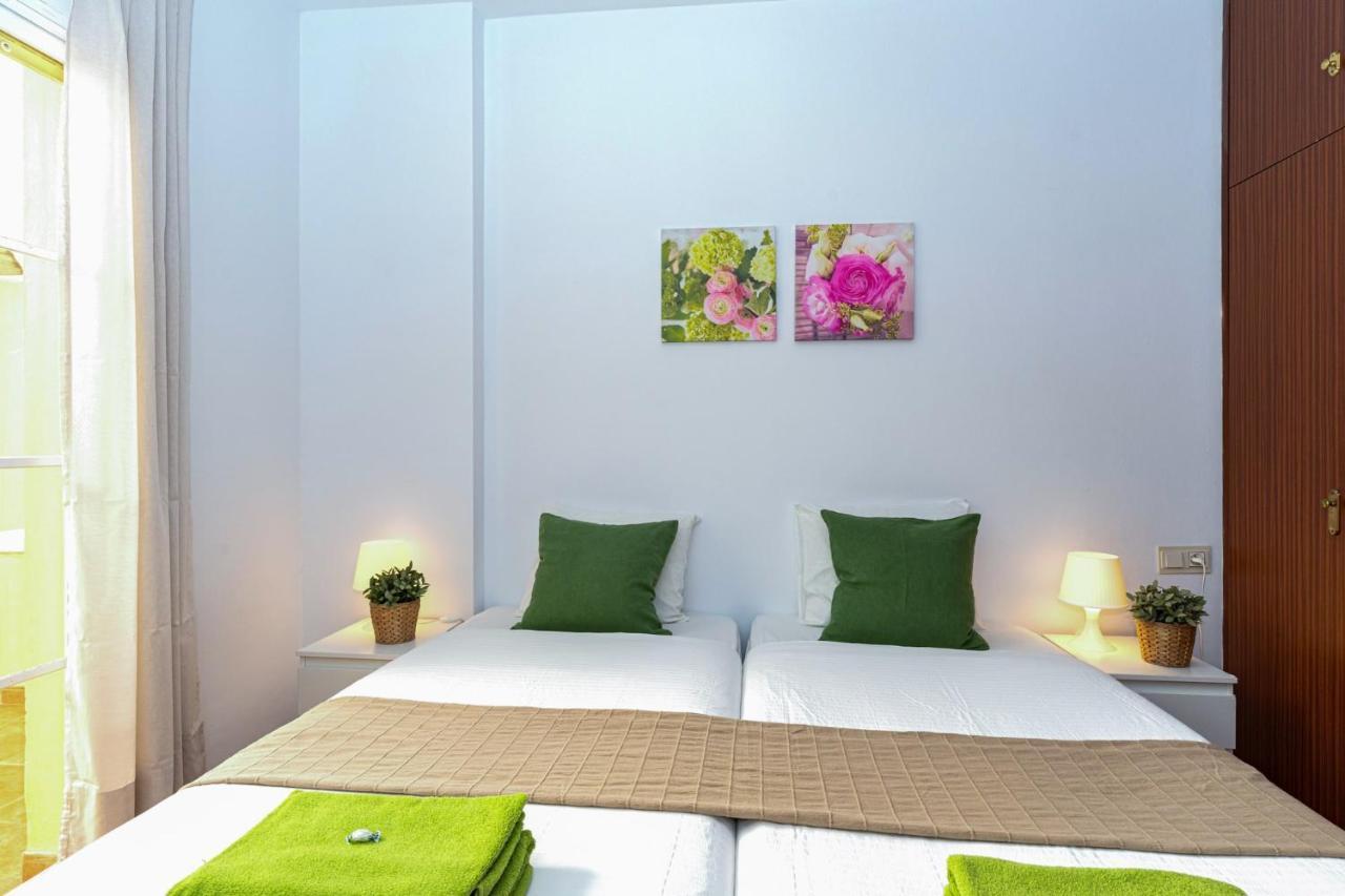 Andaluz Apartments - Medina Nerja Bagian luar foto